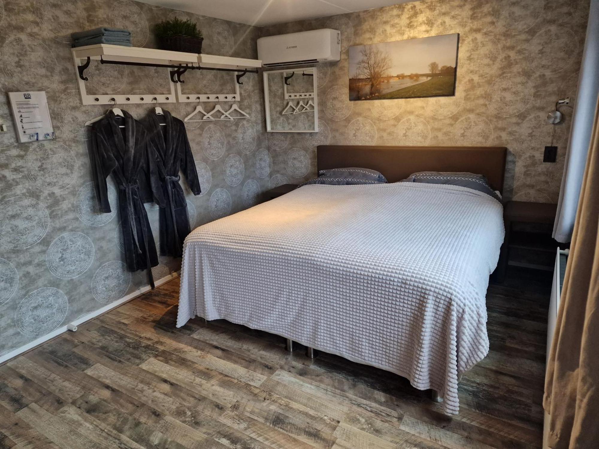 Bed & Budget Mackenzieplaats Wilp Luaran gambar